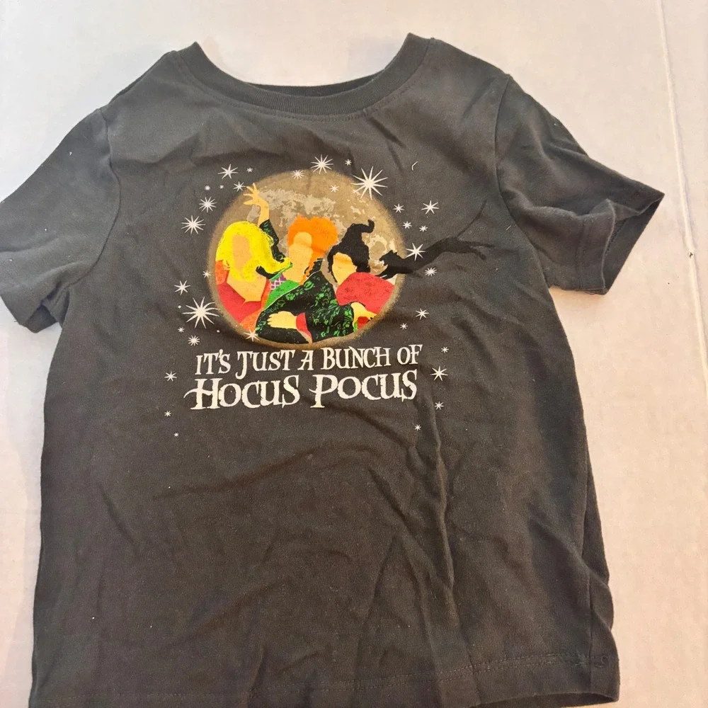 Old Navy Disney Hocus Pocus Sanderson Sisters Black Graphic T-Shirt Toddler 2T